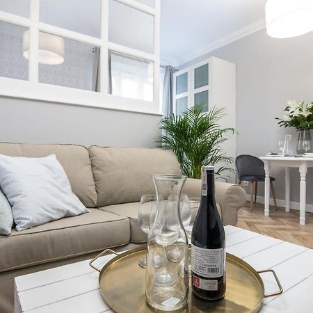 Apartment Nearto Old Town Kraszewskiego Street Krakau Buitenkant foto